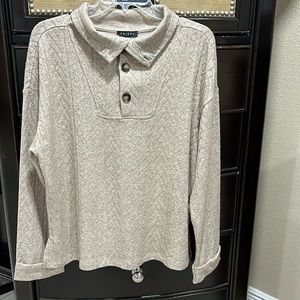 TRIBAL LONG SLEEVED SWEATER